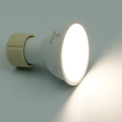 Dimmbares LED-RGBW-Leuchtmittel GU10/4,5W/230V 2700-6500K Wi-Fi Tuya
