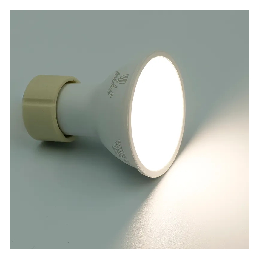 Dimmbares LED-RGBW-Leuchtmittel GU10/4,5W/230V 2700-6500K Wi-Fi Tuya