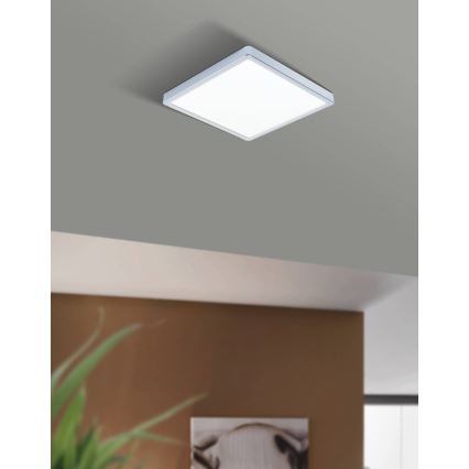 Eglo - LED-Deckenleuchte für Badezimmer LED/20W/230V IP44 28,5x28,5 cm