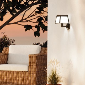 Eglo - LED-Solarwandleuchte mit Sensor LED/7,5W/3,7V IP44
