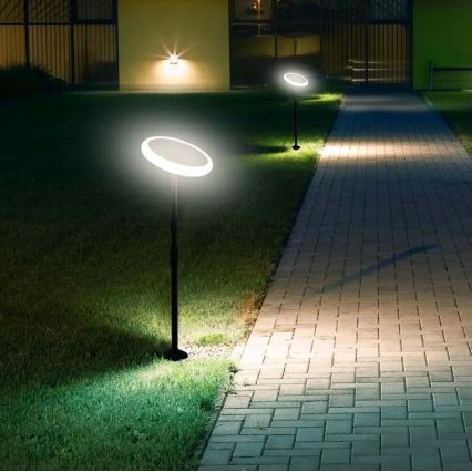 Einstellbare LED-Solarleuchte GARDEN LED/8W/5V 60-129 cm 4000K IP65