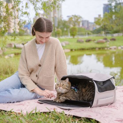Fikago - Reise-Träger für Hunde und Katzen TRUFFLE Artic Flower