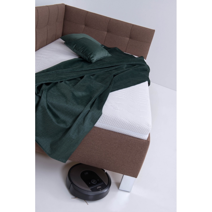 Gepolstertes Bett MARIA PETITE 120 x 200 cm inklusive Matratze und praktischem Bettkasten, braun