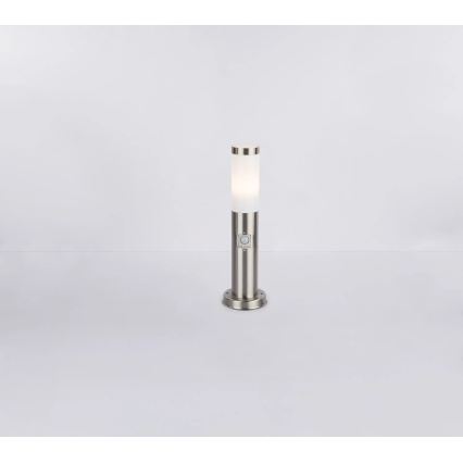 Globo - LED-Außenleuchte mit Sensor 1xE27/8,8W/230V IP44