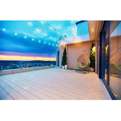 Grundig - LED dimmbare Solar-Lichterkette 50xLED/8 Funktionen 9,35 m warmweiß 1200 mAh + Fernbedienung