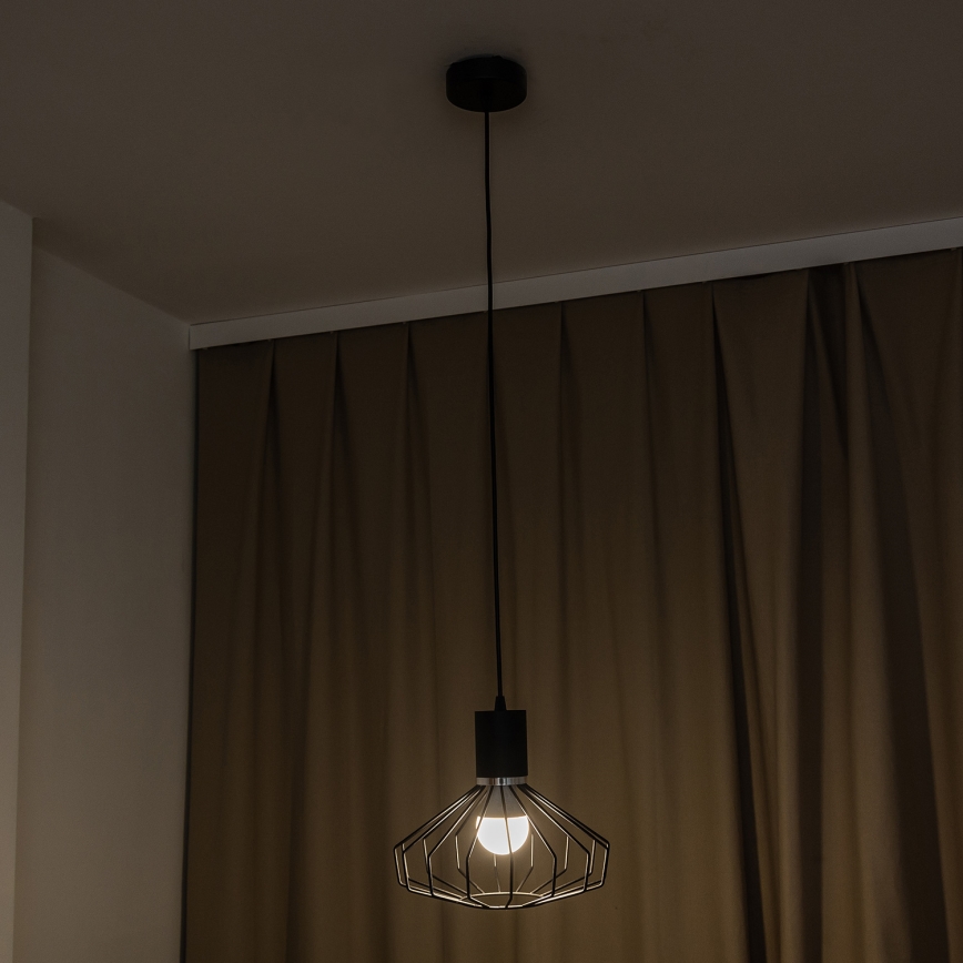 Hängeleuchte an Kabel SOLANO 1xE27/15W/230V schwarz/glänzender Chrom