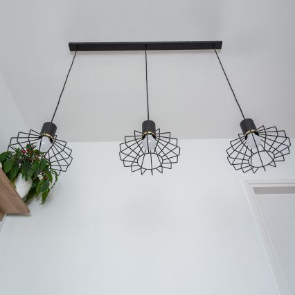 Hängeleuchte an Kabel SOLANO 3xE27/15W/230V schwarz/gold