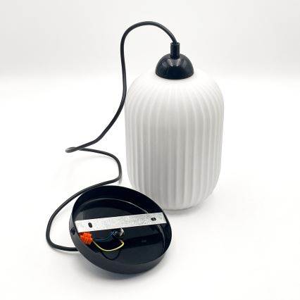 Hängeleuchte HARMA 1xE27/15W/230V d 14 cm weiß/schwarz