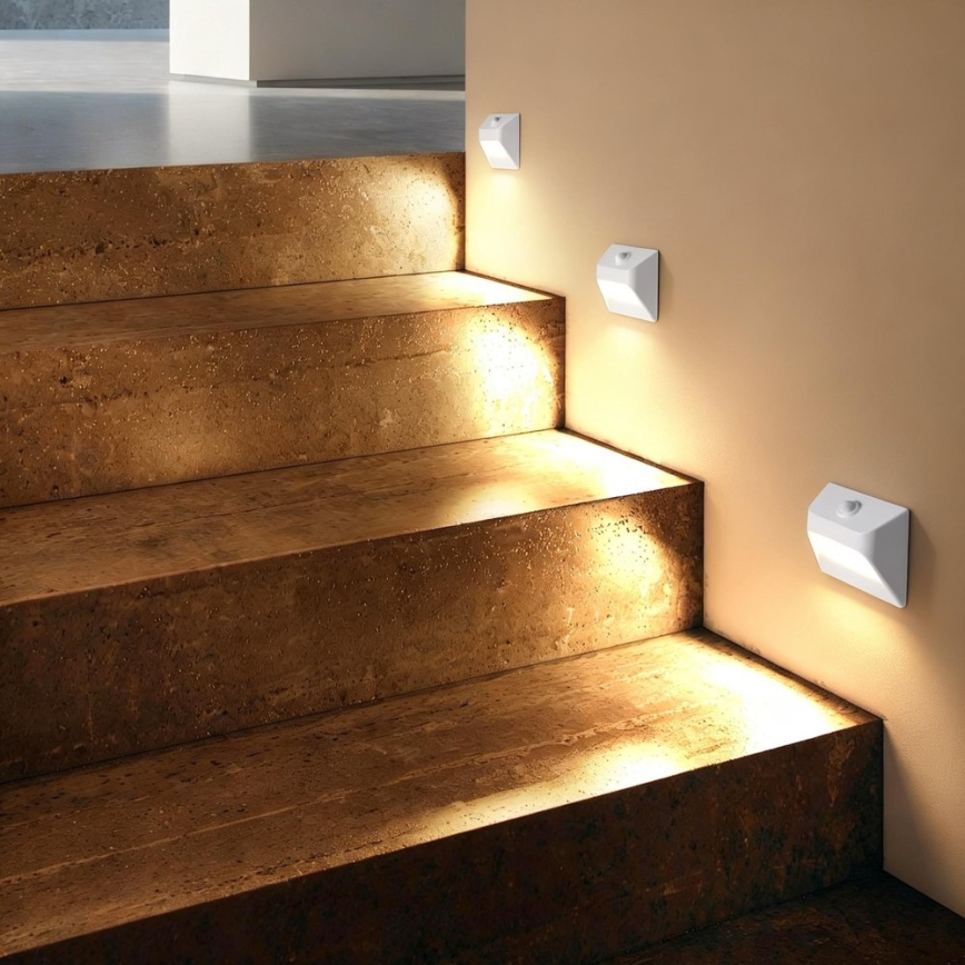 Immax 08308L - Wiederaufladbare LED-Treppenleuchte mit Sensor STEP LIGHT LED/0,3W/3,7V 2200 mAh IP53 weiß