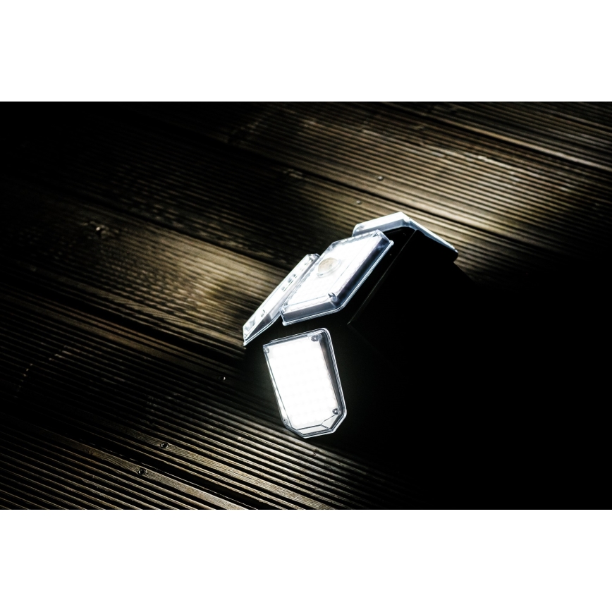 LED-Solarwandleuchte mit Sensor LED/5W/5,5V IP65 2400 mAh