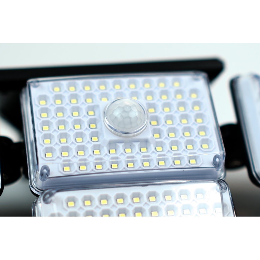 LED-Solarwandleuchte mit Sensor LED/5W/5,5V IP65 2400 mAh