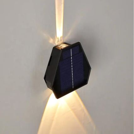 LED-Solarwandleuchte mit Sensor LED/2W/5V IP54 1300 mAh