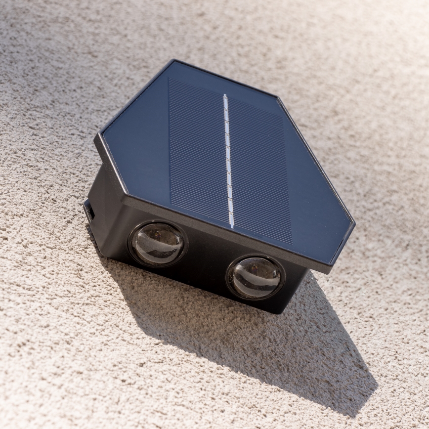 LED-Solarwandleuchte mit Sensor LED/2W/5V IP54 1300 mAh