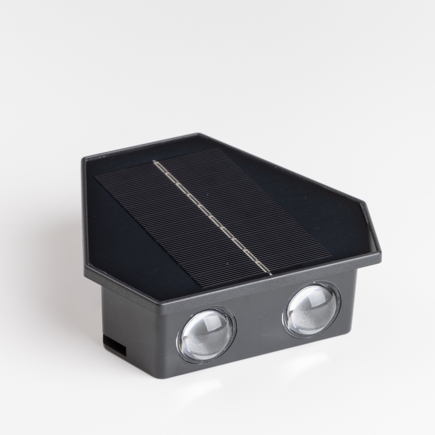 LED-Solarwandleuchte mit Sensor LED/2W/5V IP54 1300 mAh