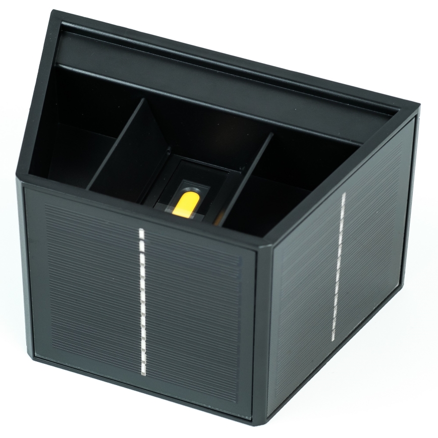 LED-Solarwandleuchte mit Sensor LED/2W/5V IP54 1300 mAh