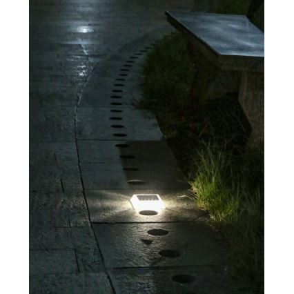 LED-Outdoor-Solarbeleuchtung mit Sensor LED/0,03W/1,2V IP54