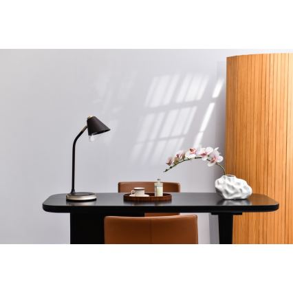 Dimmbare LED-Tischleuchte mit kabelloser Aufladung FINCH LED/9W/12/230V grau/glänzendes Chrom