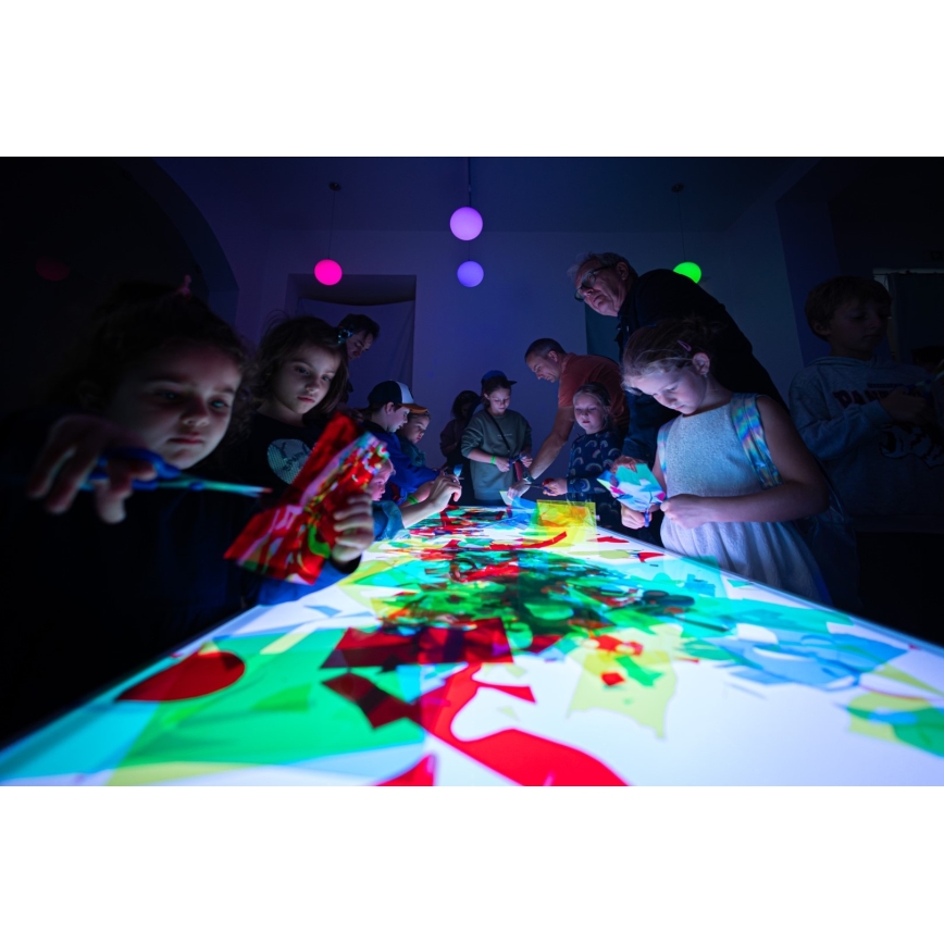 Immax NEO 07745CDO - 3er-Set dimmbare LED RGB+CCT-Glühbirnen E14/6W/230V Tuya Wi-Fi + Fernbedienung