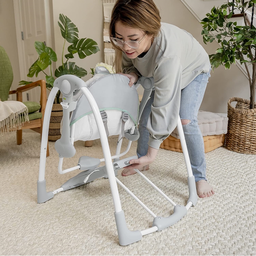Ingenuity - Baby-Vibrationsschaukel mit Melodie 2in1 WIMBERLY 4xD + 1xC