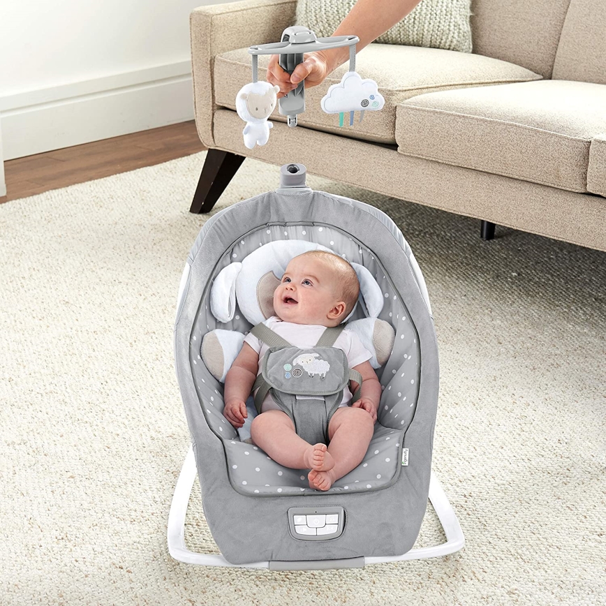 Ingenuity - Babywippe mit Melodie CUDDLE LAMB 3xLR14