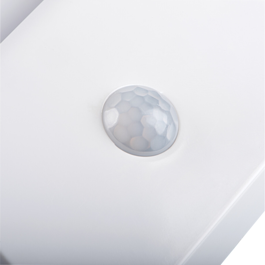 LED-Einbauleuchte IRS mit Bewegungs- und Dämmerungssensor LED/0,3W/3xAAA IP54 weiß