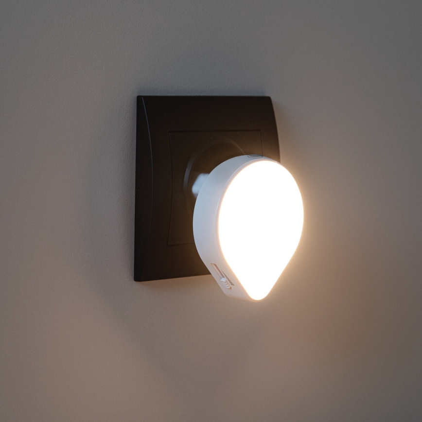 Dimmbares LED-Orientierungslicht mit Dämmerungssensor für die Steckdose ULOV LED/0,5W/230V weiß