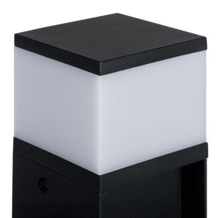 Outdoor-Wandleuchte mit Steckdose DASTEN 1xG9/11W/230V IP44 schwarz