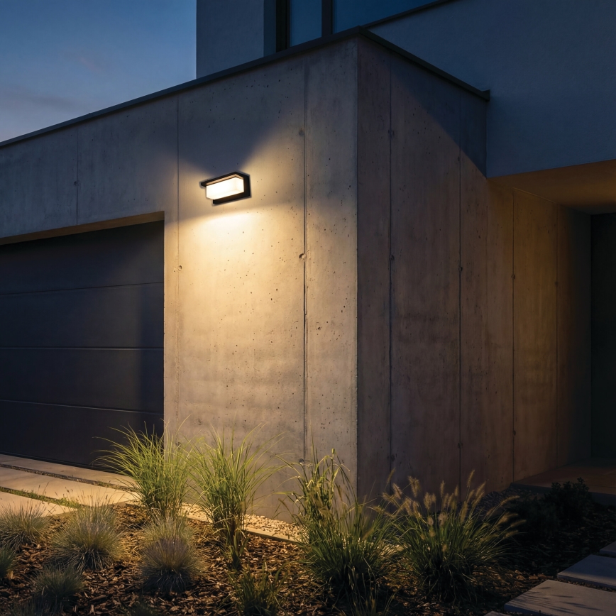 Außenwandleuchte LERTO 1xE27/15W/230V IP54 schwarz