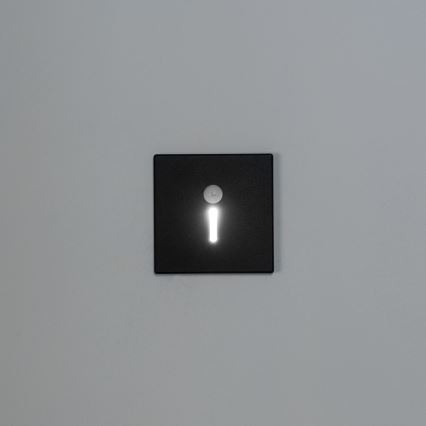 LED-Treppenleuchte mit Bewegungs- und Dämmerungssensor MAGNIK LED/1,7W/230V 2700/3300/3900/4600/5700K schwarz eckig