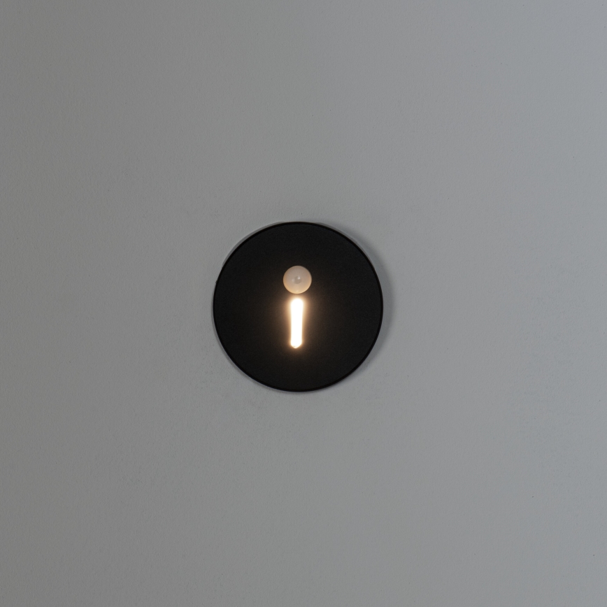 LED-Treppenleuchte mit Bewegungs- und Dämmerungssensor MAGNIK LED/1,7W/230V 2700/3300/3900/4600/5700K schwarz rund