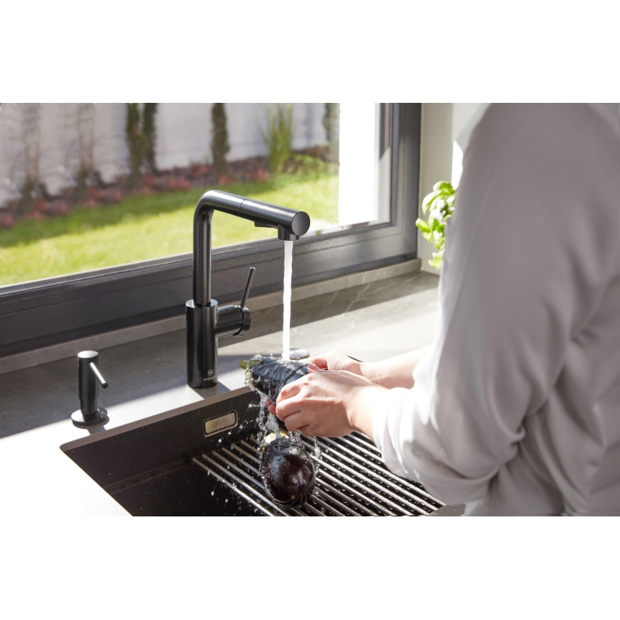 KFA Armatura 6623-110-81 - Wasserhahn/Armatur mit ausziehbarer Sprühvorrichtung DUERO BASIC Edelstahl/matt schwarz