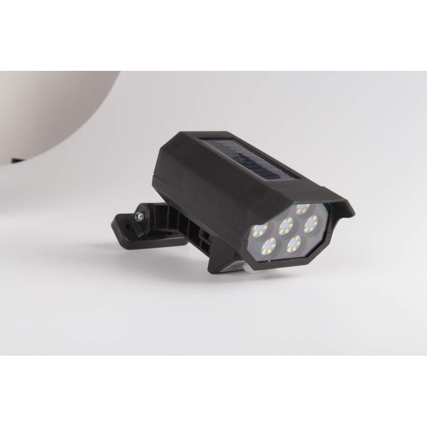 LED-Attrappe einer Sicherheitskamera mit Sensor und Solarpanel LED/5W/5,5V 800 mAh IP65 + Fernbedienung