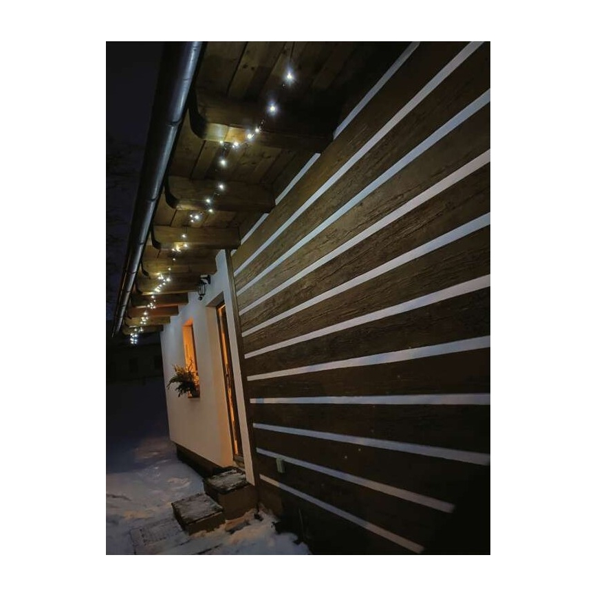 LED-Außenlichterkette 40 LEDs/9 m IP44 kaltweiß