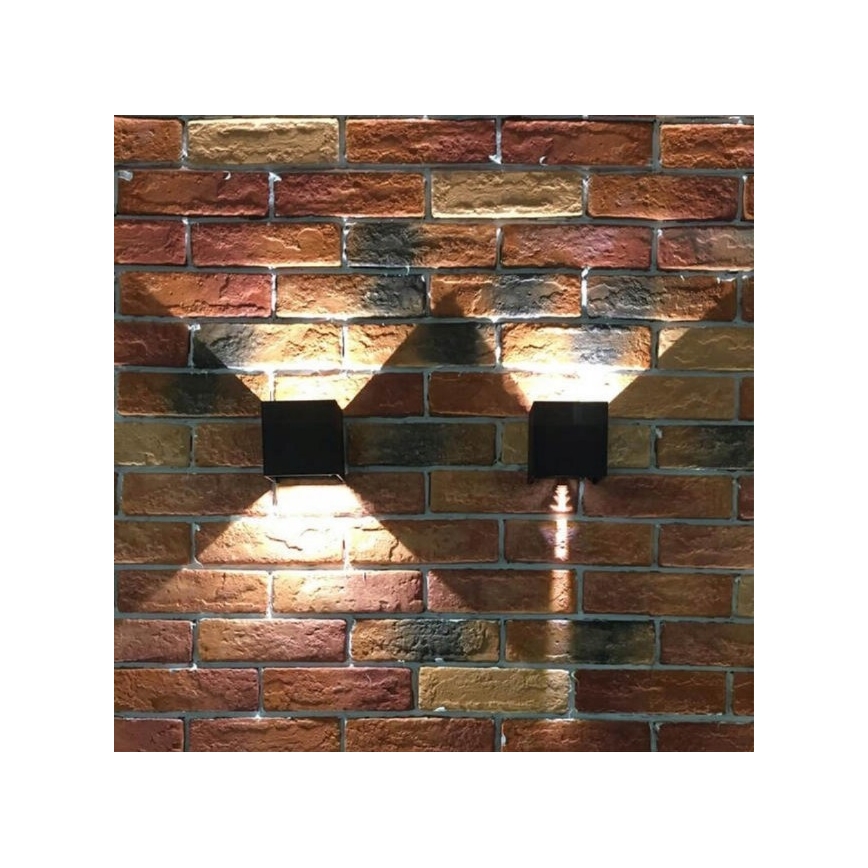 LED Außenwandleuchte 2xLED/3W/230V IP54 schwarz