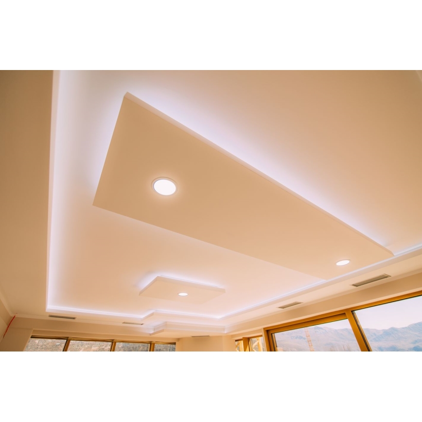 LED-Badezimmer-Einbauleuchte VEGA LED/6W/230V 3800K d 11,8 cm IP44 Schnee weiß