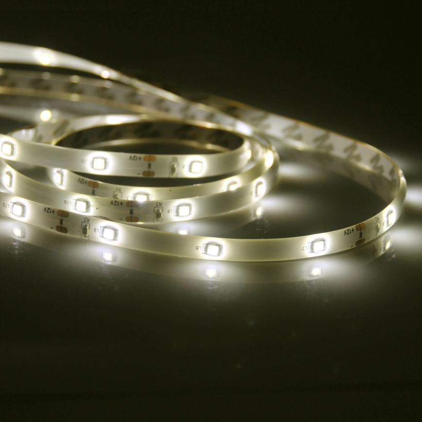 LED-Band für Badezimmer 5m 8,5W/12V IP44 3000K