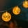 LED-Dekorationskette HALLOWEEN 10xLED/2xAA 1,5 m Kürbis