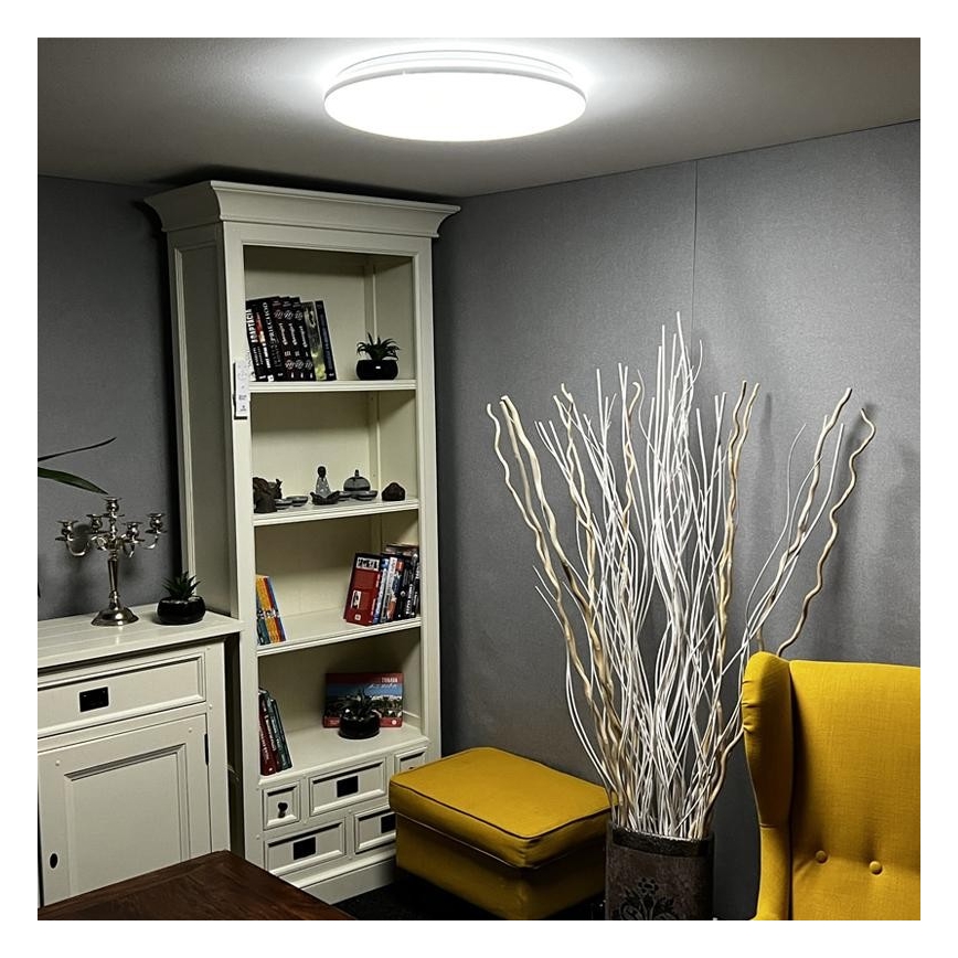 LED Dimmbare Deckenleuchte LED/48W/230V 2700-6500K Wi-Fi Tuya + Fernbedienung