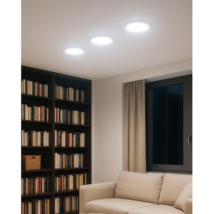 LED-Einbauleuchte QTEC LED/12W/230V 6500K d 16,7 cm