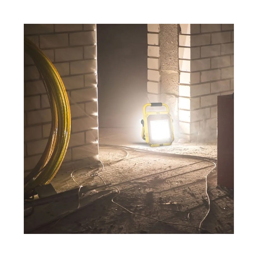 LED-Handscheinwerfer SAMSUNG CHIP LED/50W/230V 4000K IP44