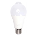 LED-Lampe mit Bewegungs- und Dämmerungssensor A60 E27/6W/230V 6500K - Aigostar