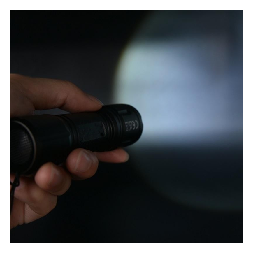 LED Laterne LED/5W/3xAAA