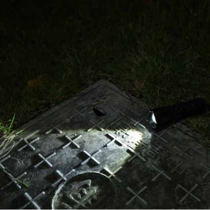 LED Laterne LED/5W/3xAAA