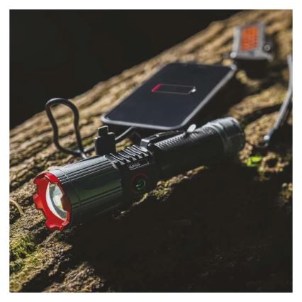 LED wiederaufladbare Metall-Taschenlampe LED/5V 3000 lm 5000 mAh IP43