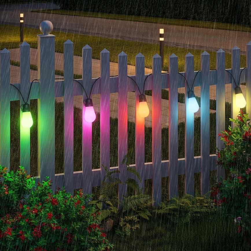 Solarbetriebene dimmbare RGB-LED-Lichterkette 15xLED/18 Funktionen USB 6 m IP44 schwarz + Fernbedienung