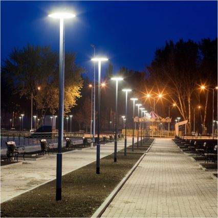 LED Solar Straßenlampe mit Sensor SOLSUMI LED/25W/3,2V IP54 25000 mAh + Fernbedienung