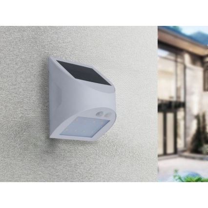 LED-Solar-Wandleuchte mit Sensor LED/3W/3,7V 3000/4000K 1200 mAh IP54 weiß