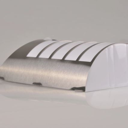 LED-Solarwandleuchte mit Sensor SAFFO LED/3,7V 2000 mAh IP44