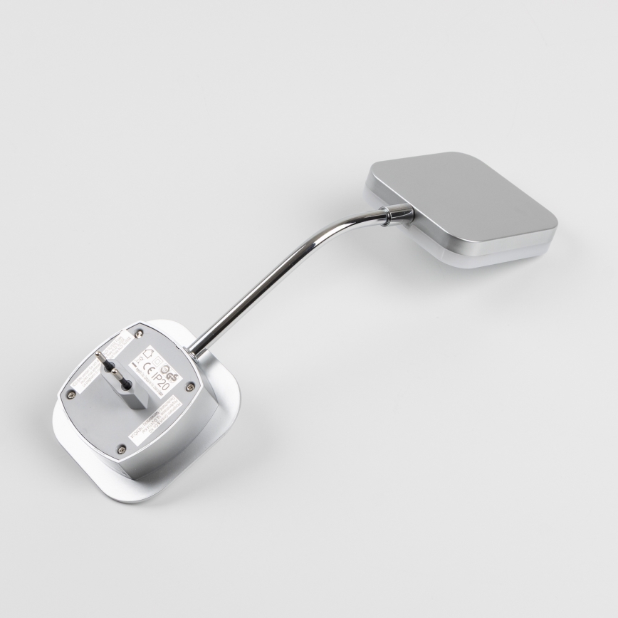 LED-Steckdosen-Wandleuchte LED/3,2W/230V Hochglanzchrom