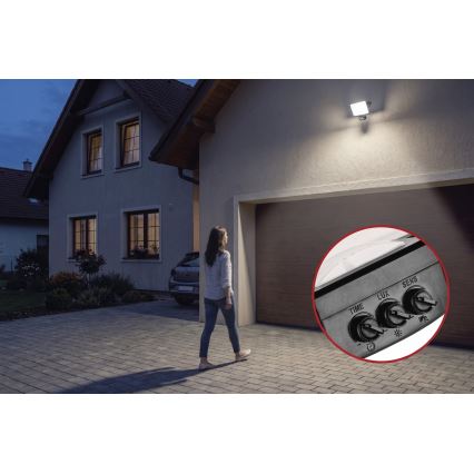 LED-Strahler mit Bewegungs- und Dämmerungssensor TAMBO EVO LED/30W/230V 4000K IP44 schwarz